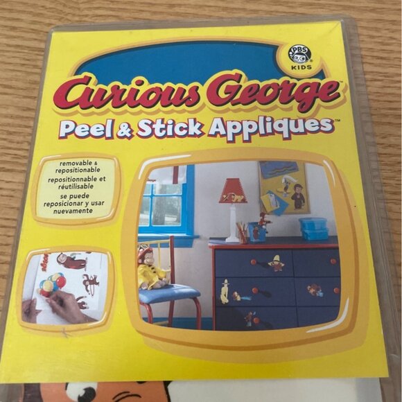 PBS Kids Curious George Peel and Stick Appliques Removable Reusable Wall Decals - Picture 4 of 7
